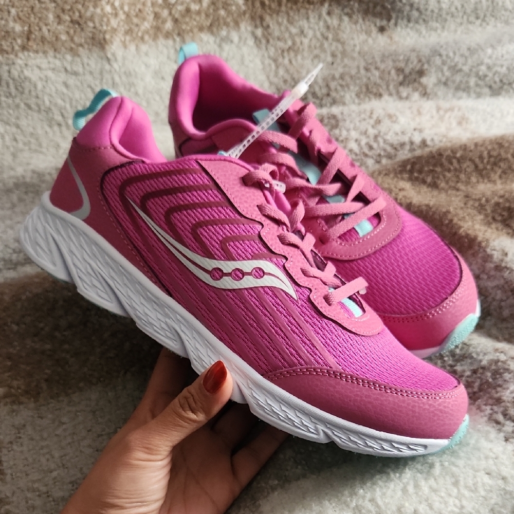 Saucony Fuchsia and White Running Shoes